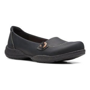 NIB Clarks | Black Leather Roseville Sky Flat loafers